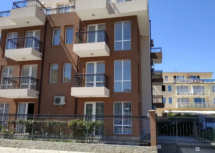 Апартамент Complex Argo