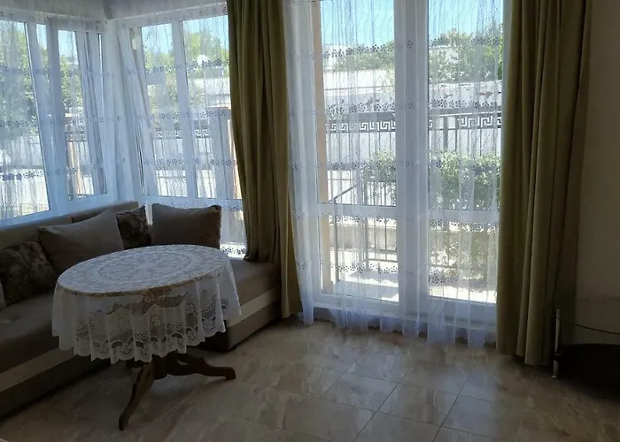 Апартамент Complex Argo Равда